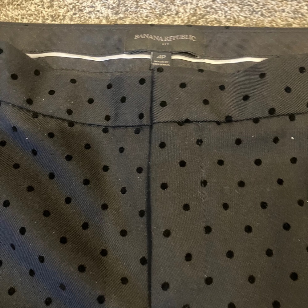 Banana Republic Sloan Black Velvet Polka Dot Slim Dress Pants 4P Petite Textured